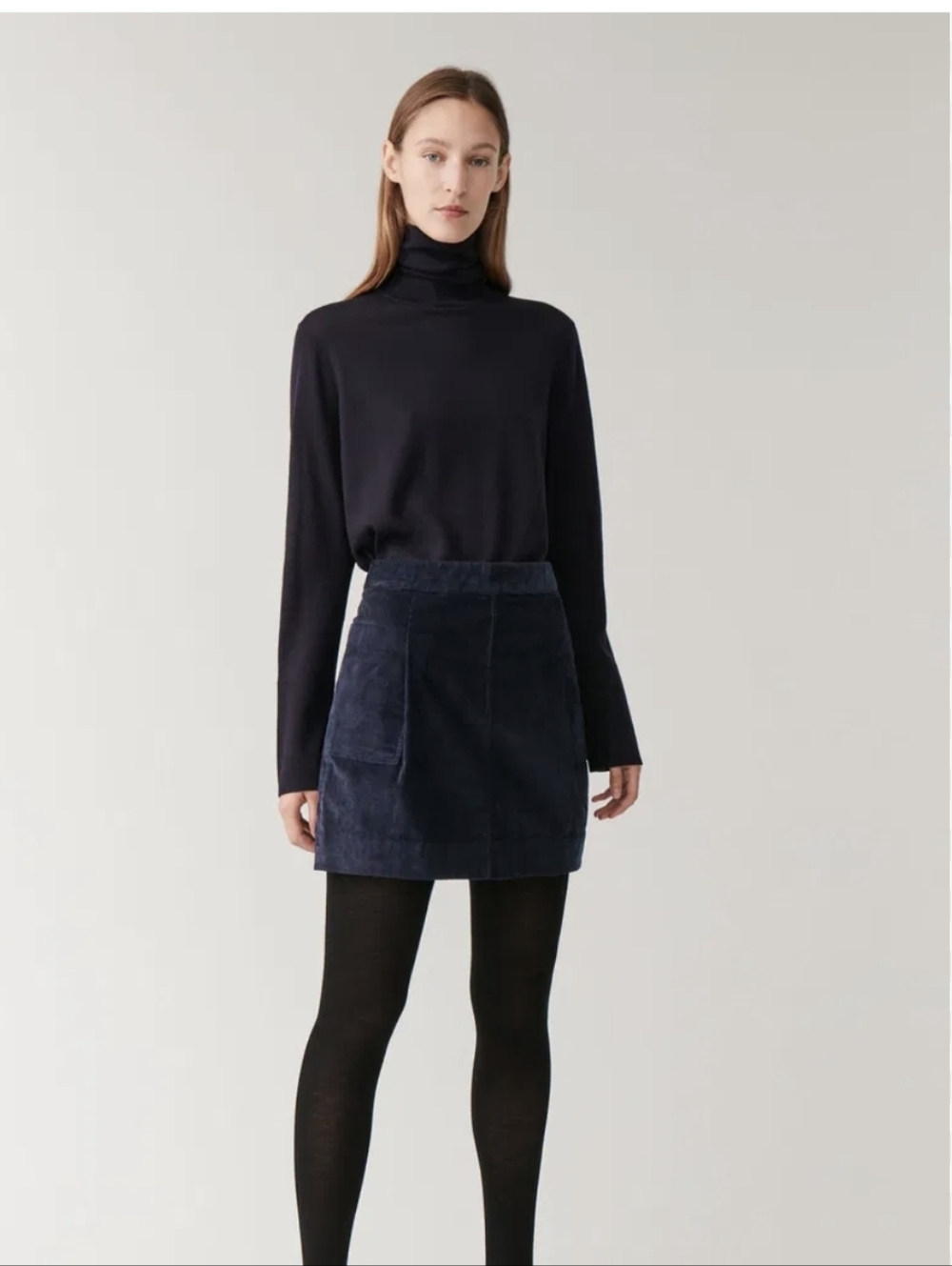 COS Classic Navy Cotton-blend Corduroy Mini Skirt with Pockets (Size US 6/S-M)